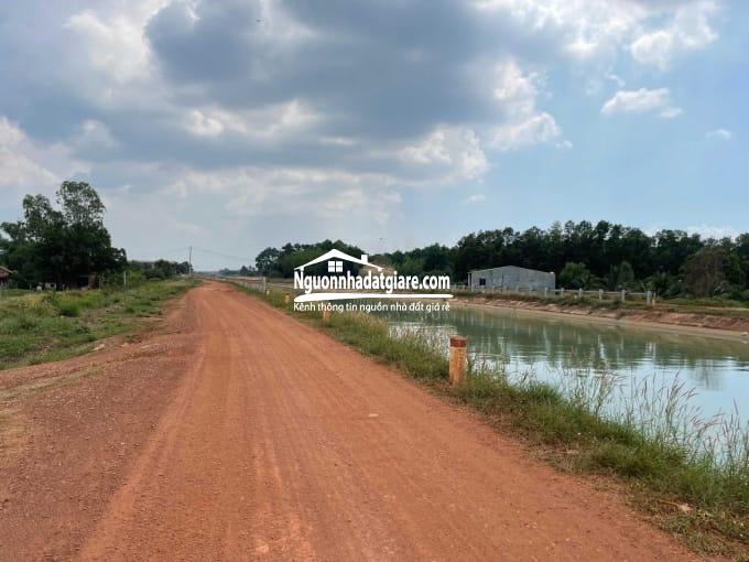 Đất Tây Ninh giá rẻ View kênh Tây chính chủ bán