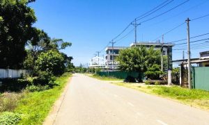 Bán gấp 3.600m2 vuông vức rất đẹp, nằm ngay trung tâm giá 225 triệu