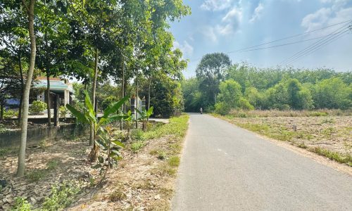 Cần bán đất ở Bình Phước gấp 2.200m2 ngay KCN giá rẻ
