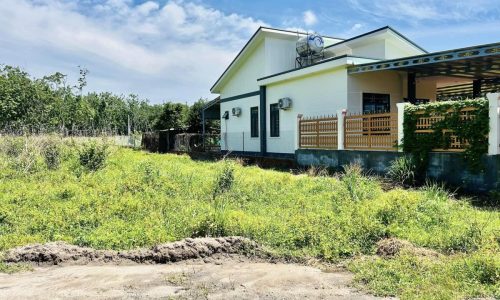 Bán đất Bình Phước 2.700m2 giá 195tr đất khu dân đông