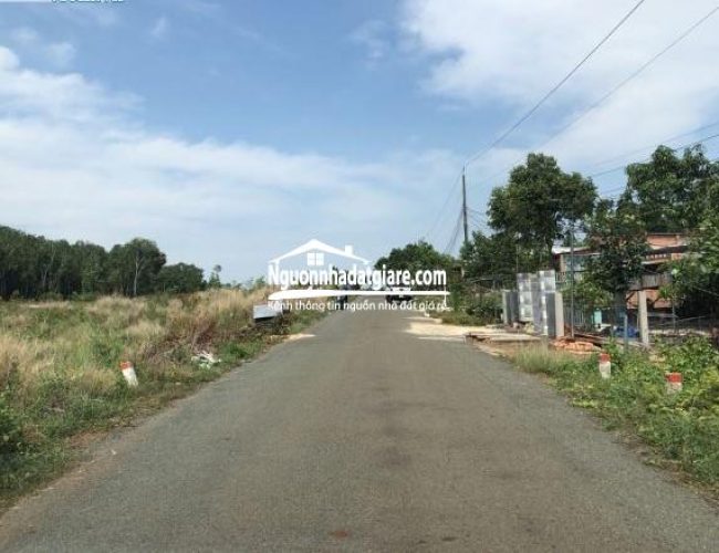 Đất Hớn Quản Bình Phước đường nhựa 32m liên huyện tại Minh Tâm