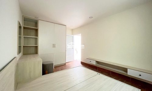 Bán nhà một trệt một lửng diện tích 70m2 sổ sách đầy đủ